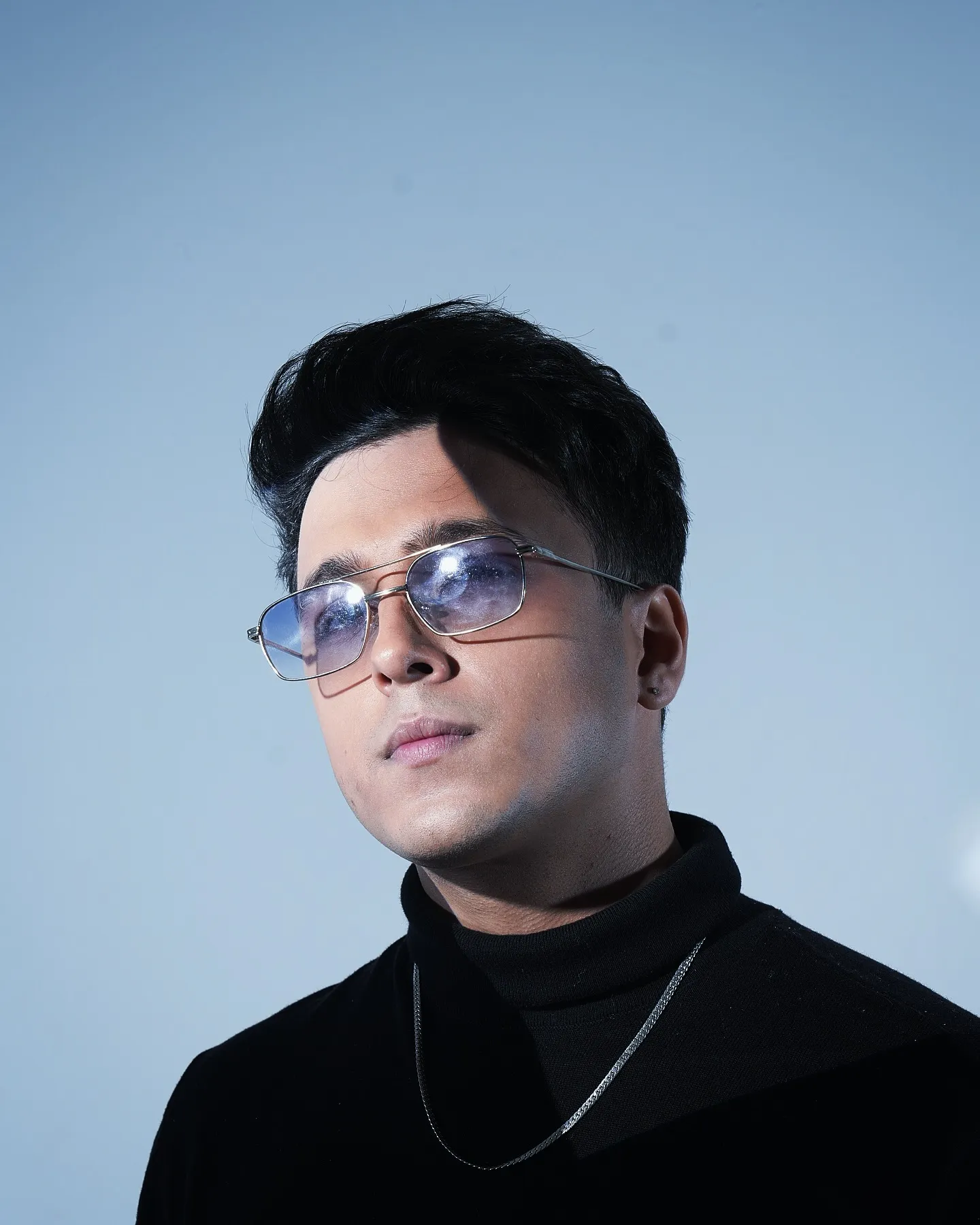 Aditya Rikhari Concert