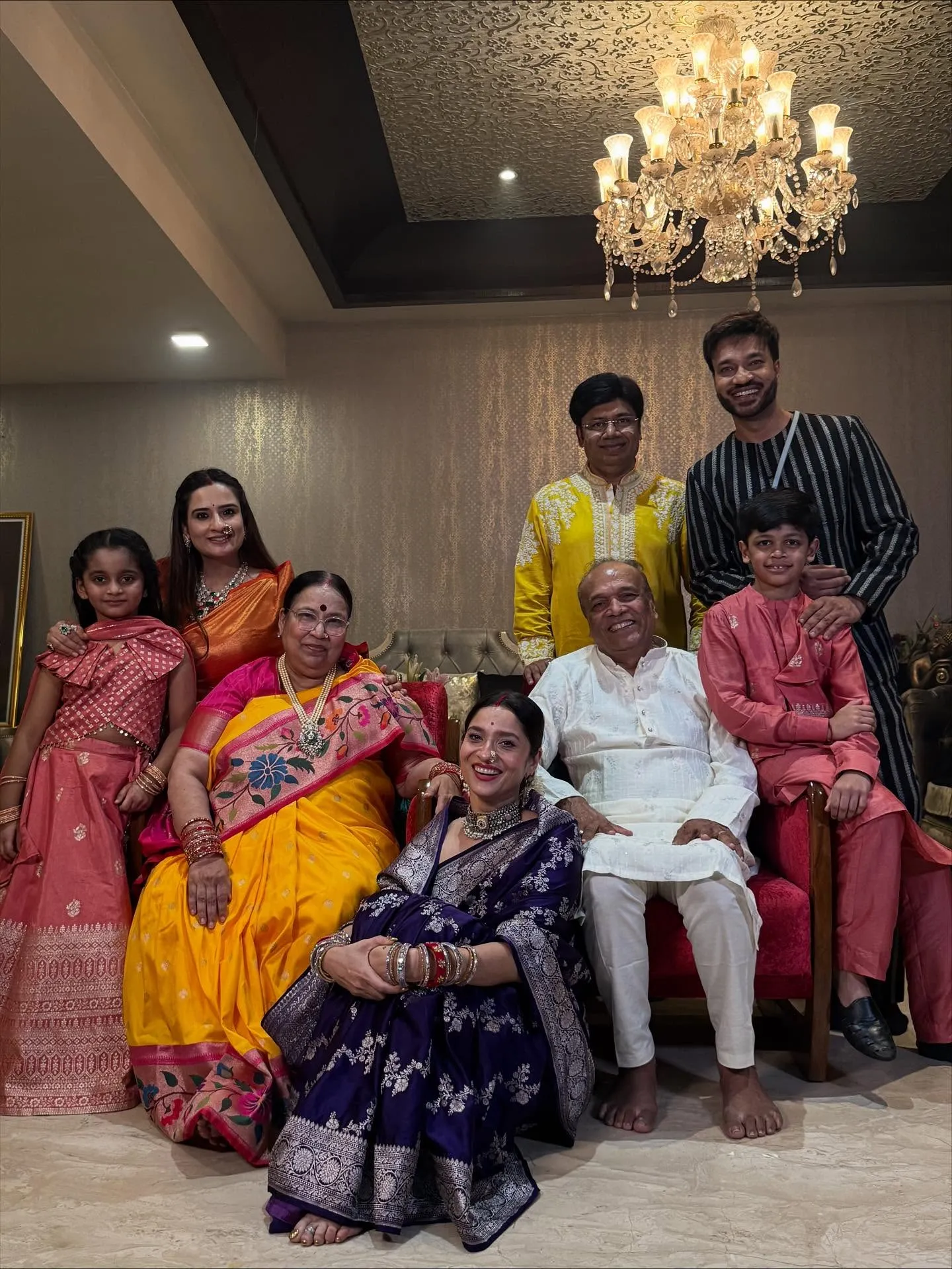 Vicky Jain Family Net Worth